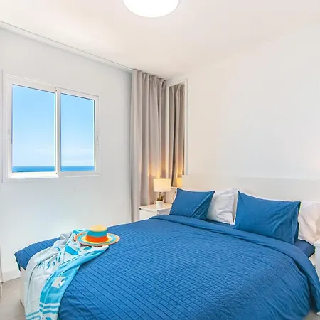 Modern Ocean View Ph12 *