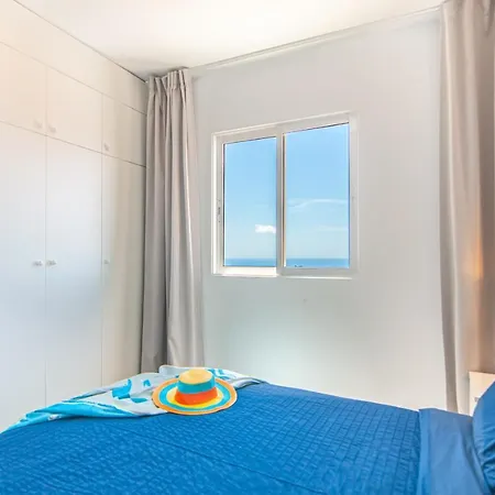 Modern Ocean View Ph12 *