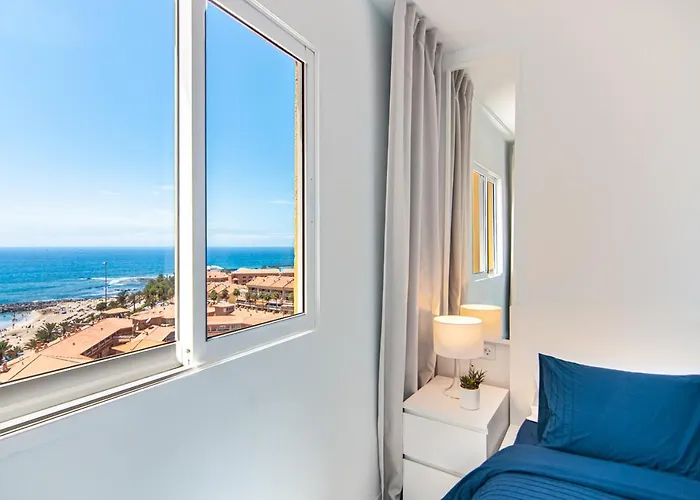 Modern Ocean View Ph12 *